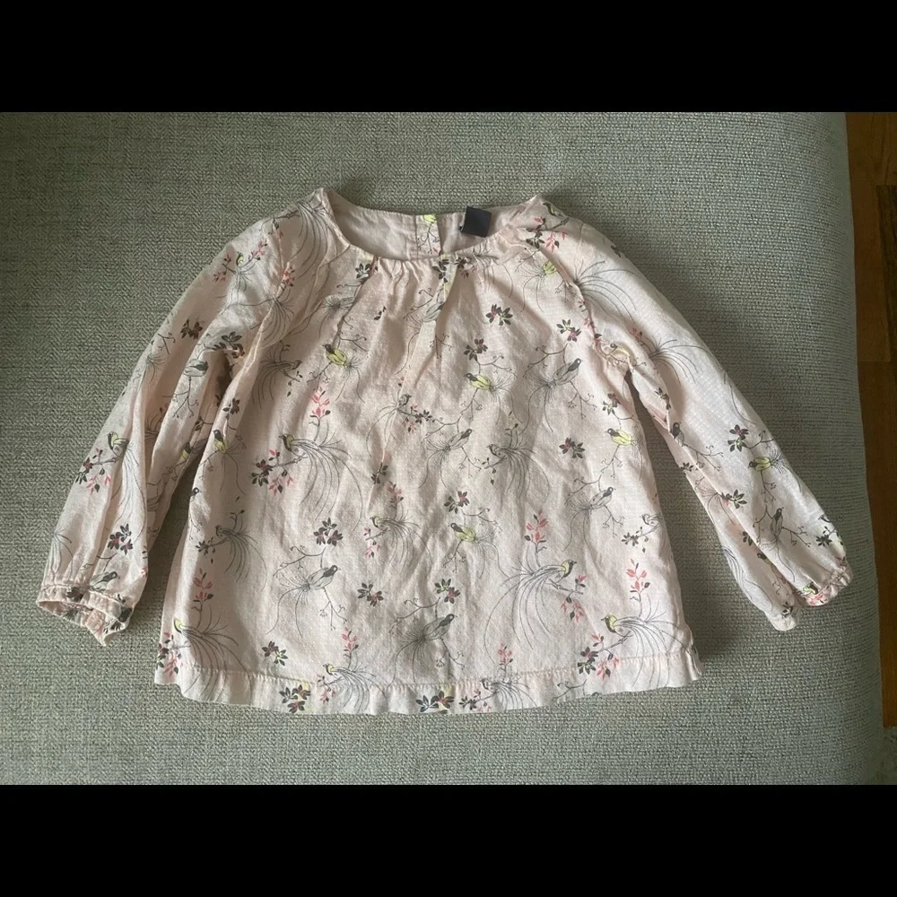 Baby‎ Gap size 2t floral bird 100% cotton top